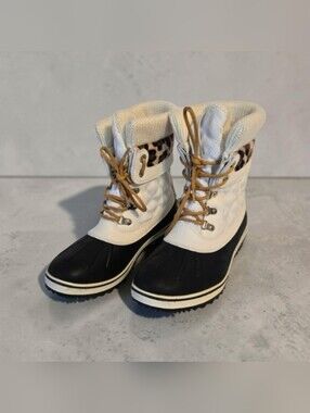 Women's Winter Boots GlobalWin - Black, White, and Leopard Size 9.5 New
